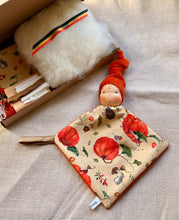 Load image into Gallery viewer, Pumpkin Gnomes Foldable Blanket Doll Making Kit