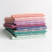 Load image into Gallery viewer, Forest Forage Fat Quarter Bundles
