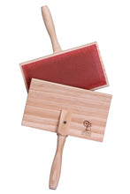 Load image into Gallery viewer, Hand Carders