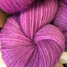 Load image into Gallery viewer, Maxima