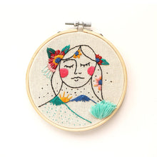 Load image into Gallery viewer, Healing Mama Earth Complete Kit