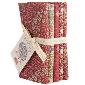 TILDA - Sanctuary - Fat Quarter Bundle - Maroon / Rhubard