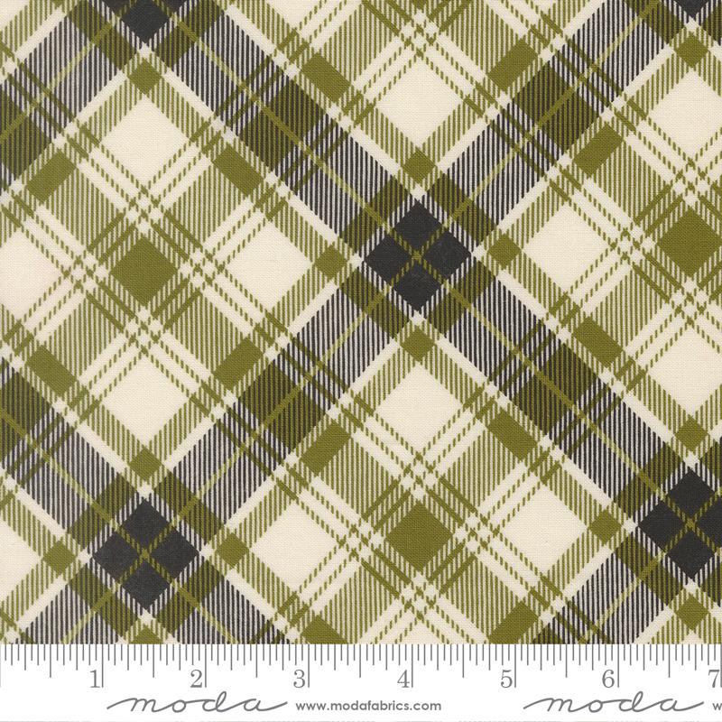 Chilly - Christmas Plaid Checks and Plaids - Pine 55715 13