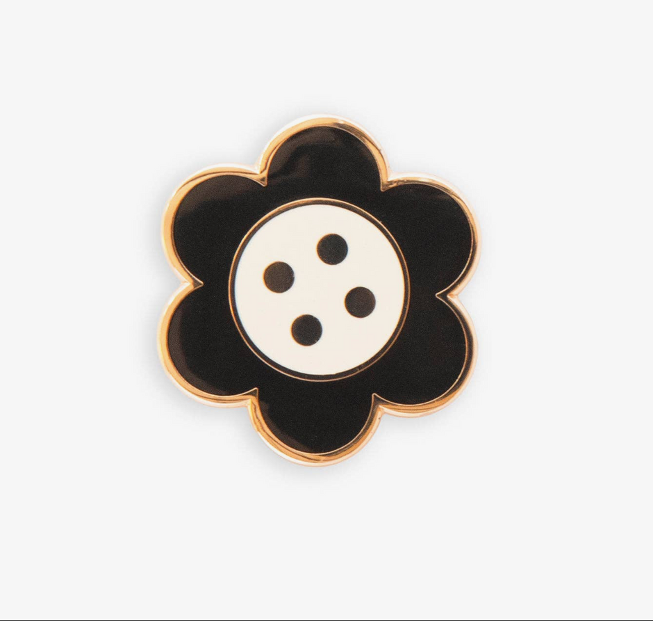 Daisy Button Needle Minder