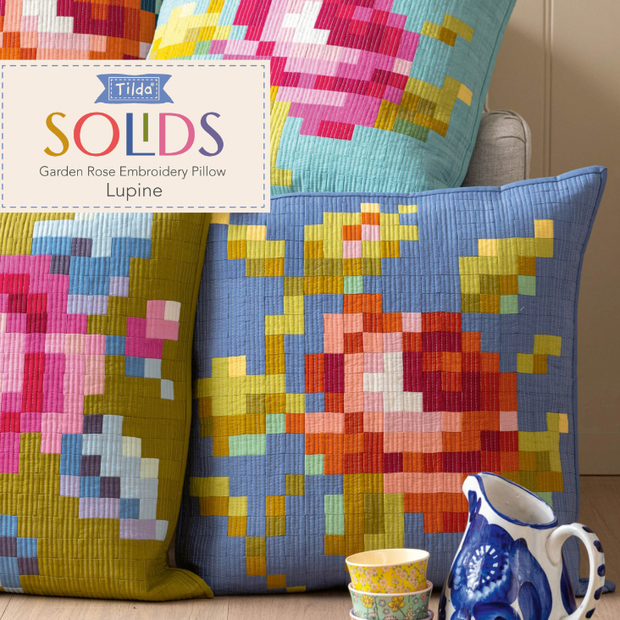 Garden Rose Embroidery Pillow Kit - LUPINE