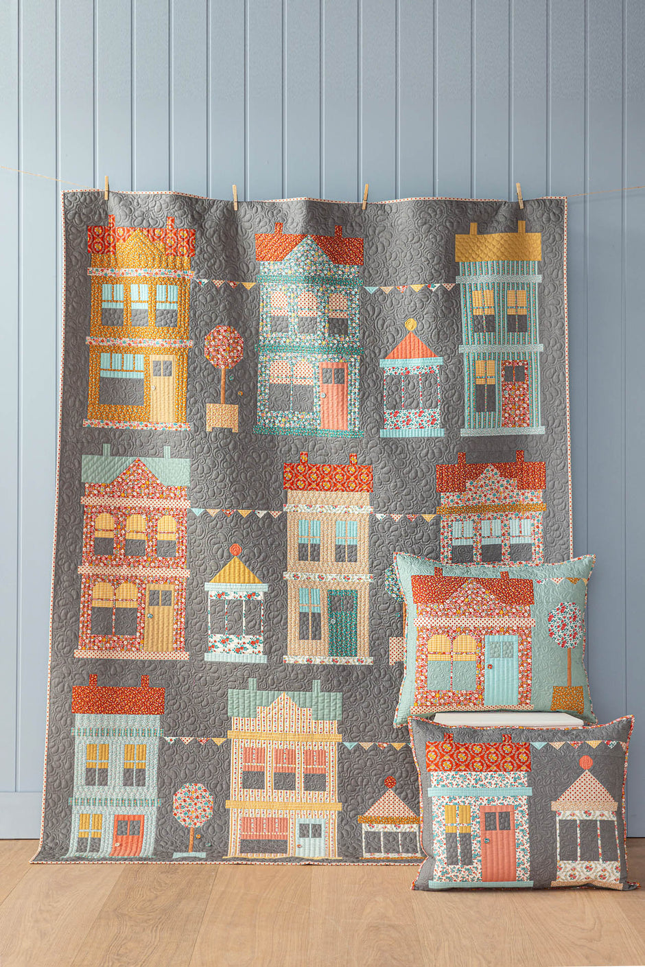 Village Life - Village Life Quilt Kit - Charcoal