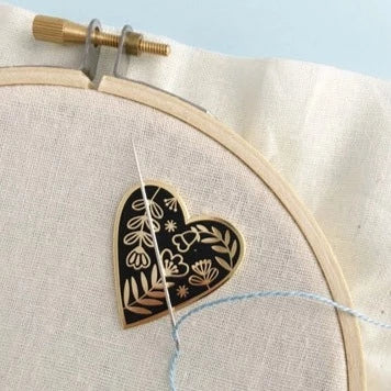 Heart Needle Minder