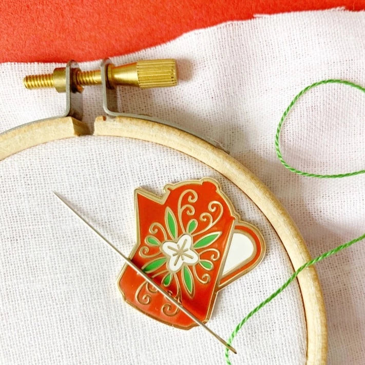 Coffee Pot Needle Minder