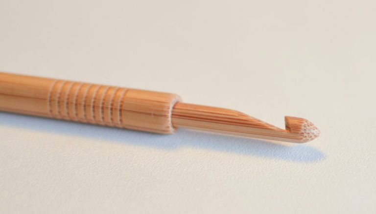 Bamboo Tip Crochet Hook - 3.5mm