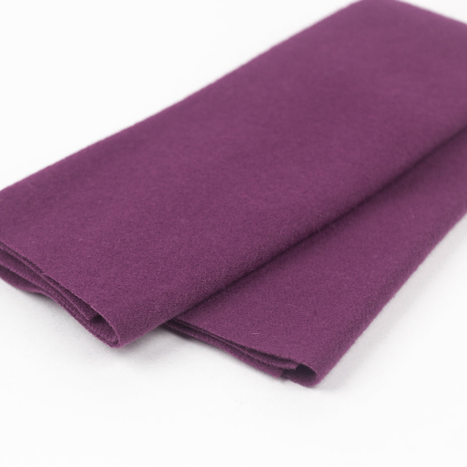 Plum - LN38