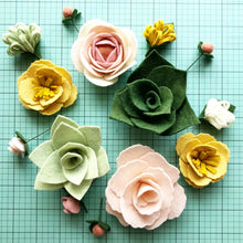 Load image into Gallery viewer, Felt Flower Craft Kit - Blush Forest
