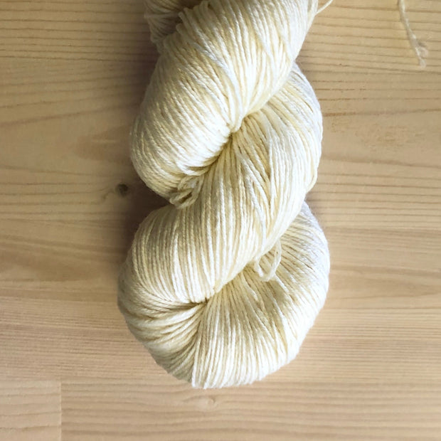 8-ply 100% SW Merino DK/Sport Weight