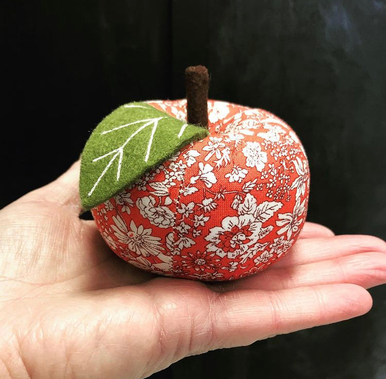 Apple Pin Cushion