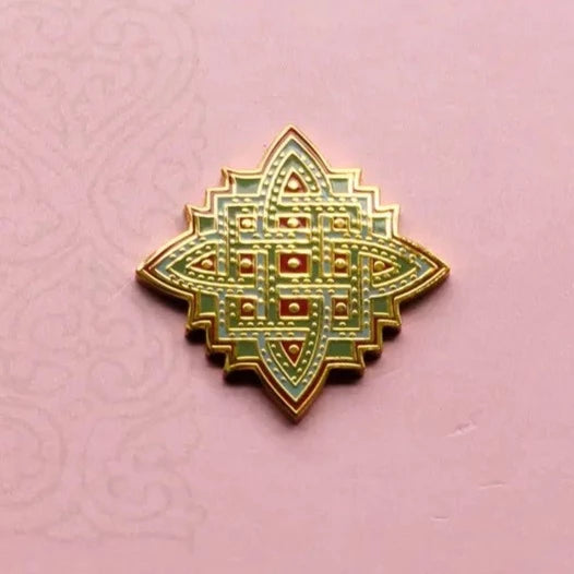 Knotwork Needle Minder