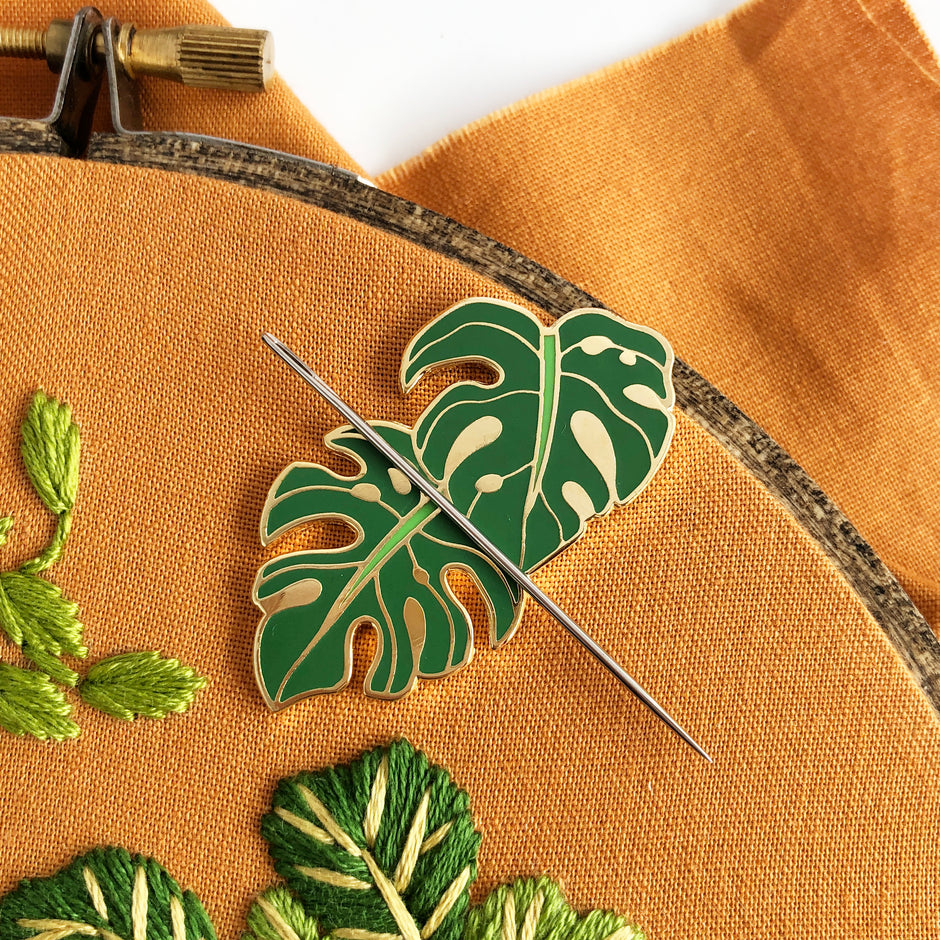 Monstera Needle Minder